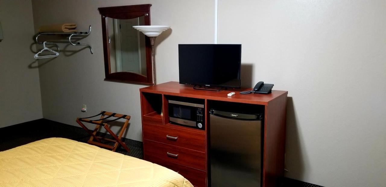 Continental Inn & Suites Conway Extérieur photo